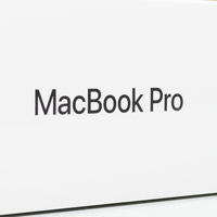 Apple MacBook Pro 15 (2017) A1707 mit Touchbar