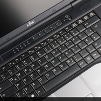 Fujitsu LifeBook E752 mit Webcam mit Fp deutsch